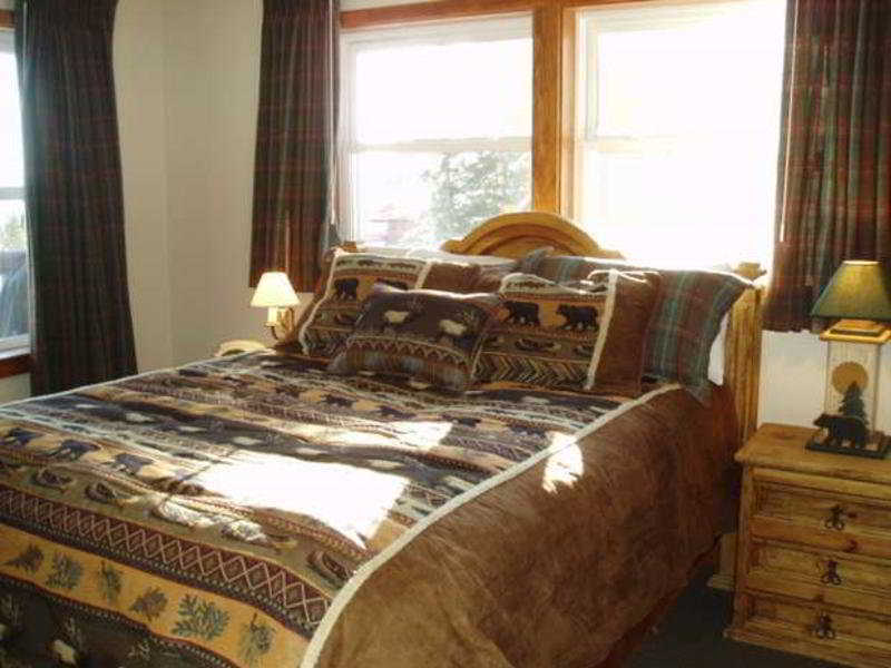 Kintla Lodge Whitefish Exterior foto